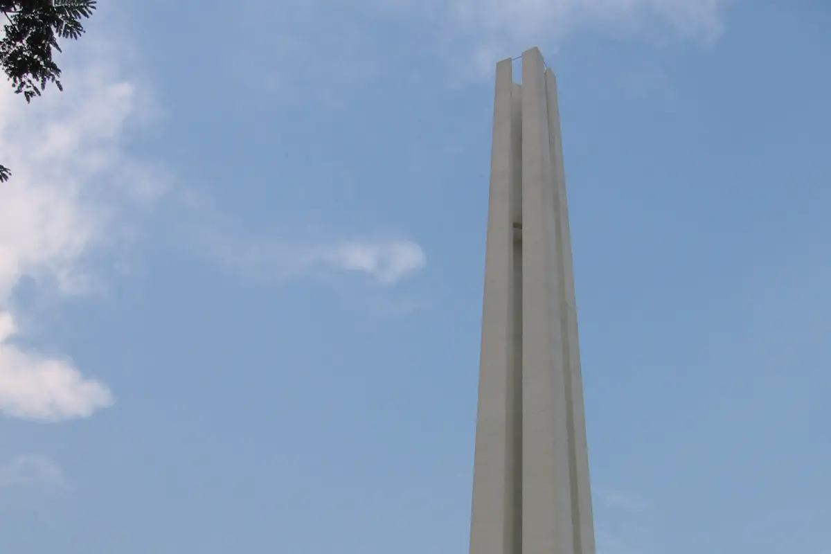 Civilian War Memorial, Singapore